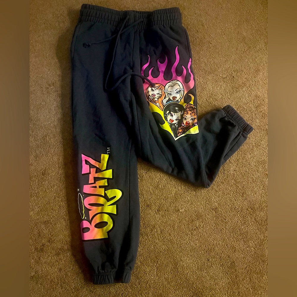 BRATZ sweatpants